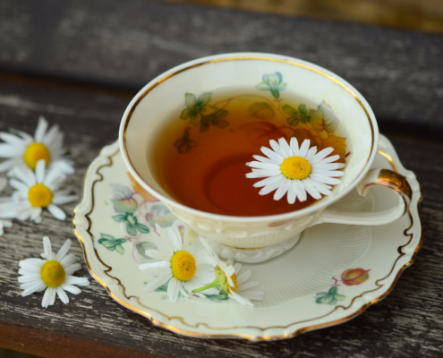 Beneficial Effects of Tea on Longevity