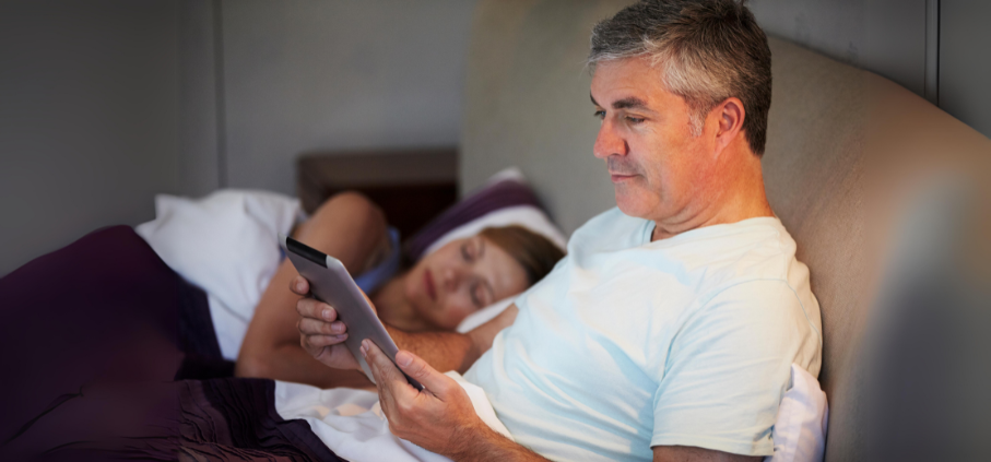 Screen Time and Sleep—It’s Different for Adults